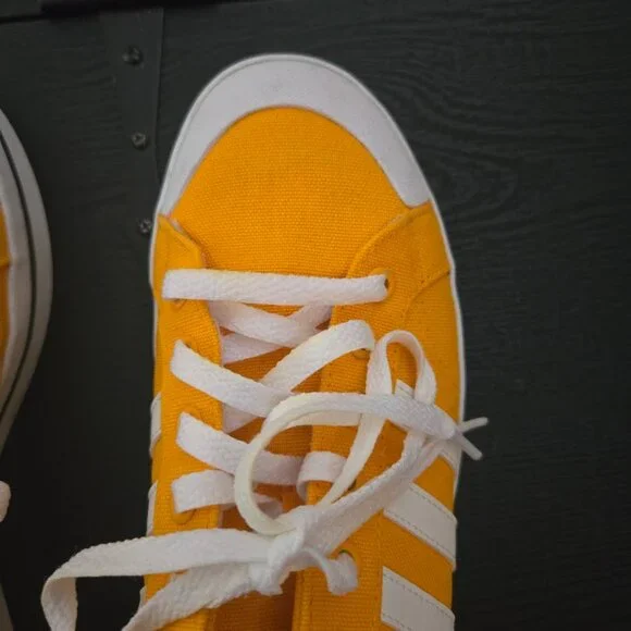 Adidas sz 8 Bravada Skateboarding Shoes Gold/Yellow GY3734 - Picture 4 of 7